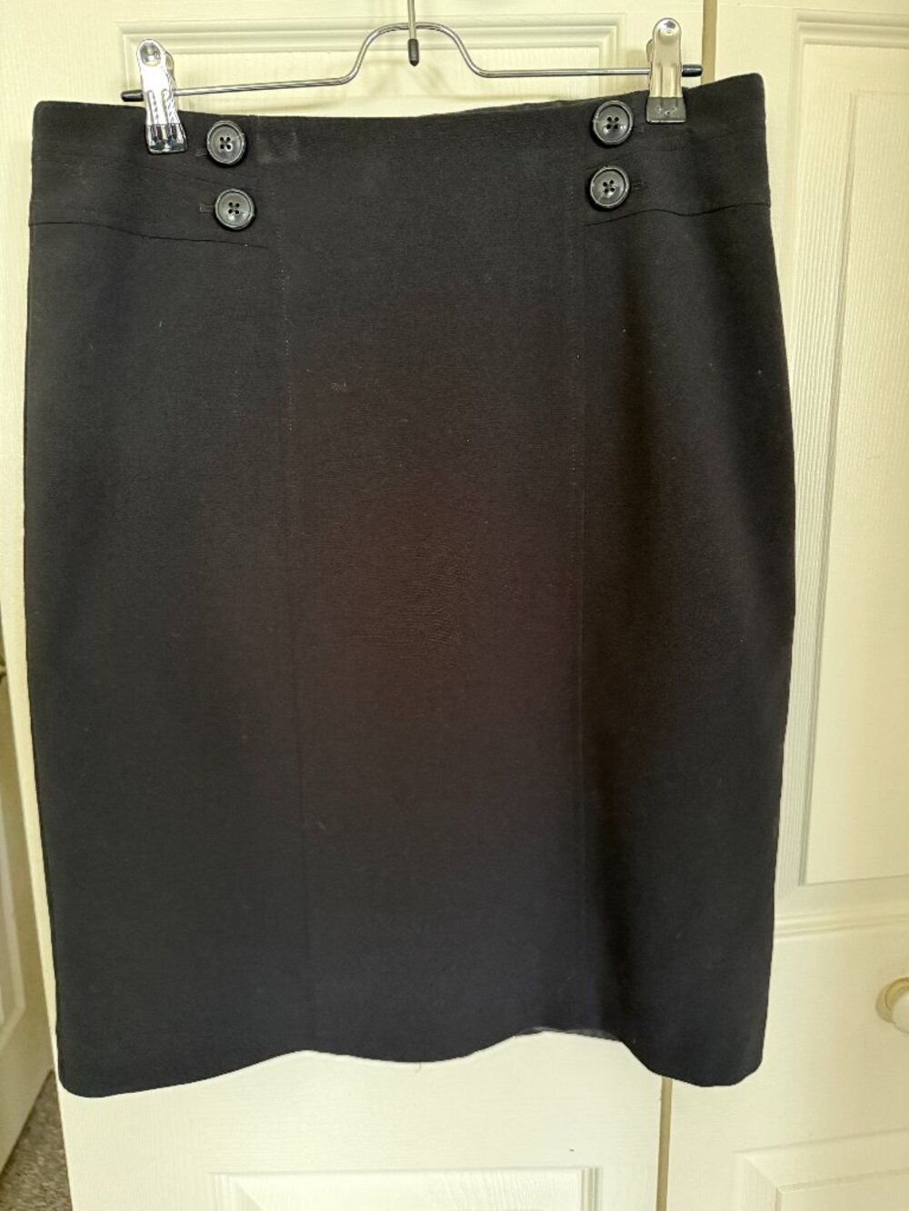 Pencil skirt